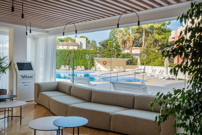 Imagen de los interiores del Hotel Thb María Isabel - Adults Only. Foto 10