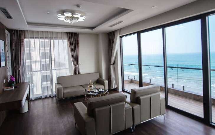 Imagen general del Hotel Thc Holiday Sam Son. Foto 10