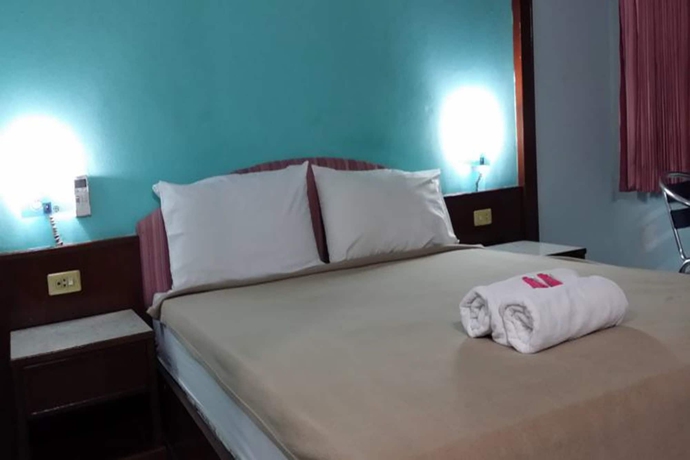 Imagen de la habitación del Hotel The 1 Place Hat Yai. Foto 4