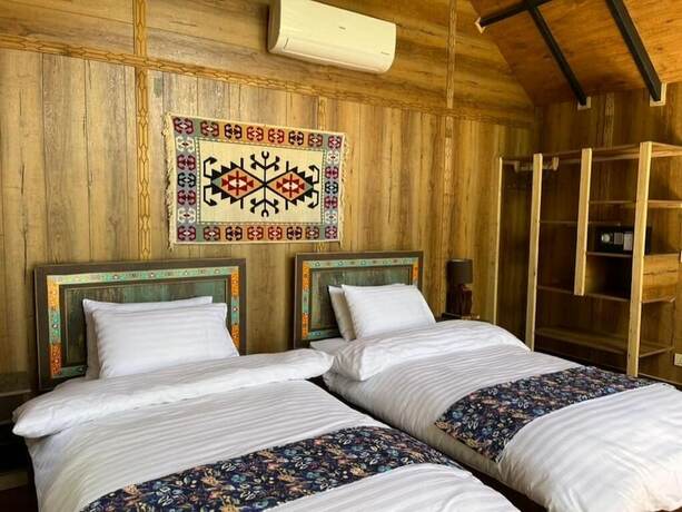 Imagen de la habitación del Hotel The 2 Magpies. Foto 19