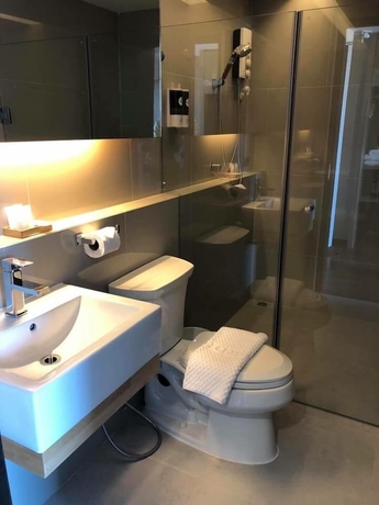Imagen de la habitación del Hotel The 28th. Foto 15