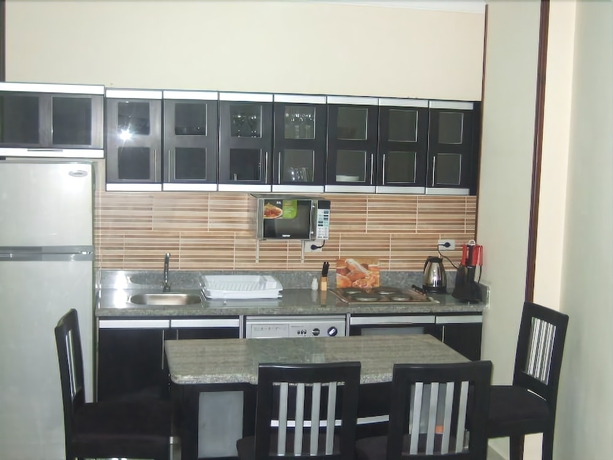 Imagen de la habitación del Hotel The 3sis Apartments. Foto 8