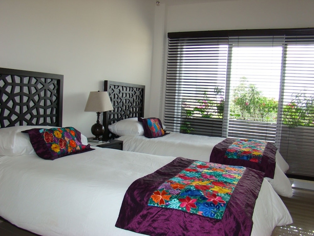 Imagen de la habitación del Hotel The 5th Avenue. Foto 12