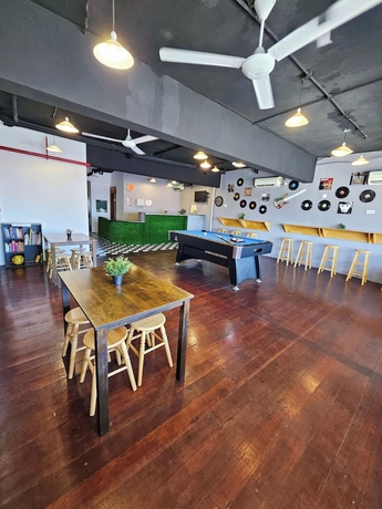 Imagen de los interiores del Hotel The 60. Foto 18