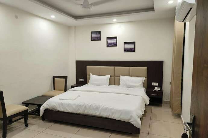 Imagen de la habitación del Hotel The 7 Seas. Foto 12