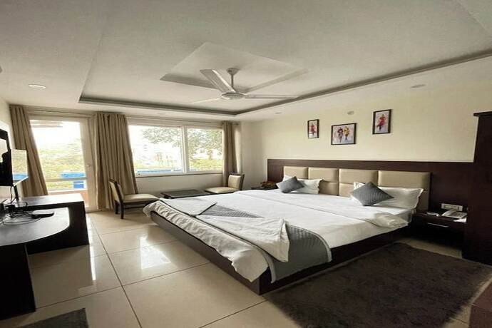 Imagen de la habitación del Hotel The 7 Seas. Foto 16