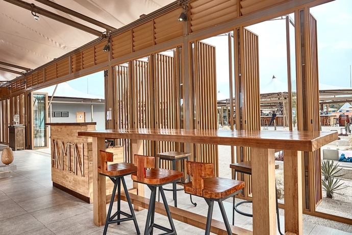 Imagen de los interiores del Hotel The ANMON Resort Bintan- Glamping. Foto 17