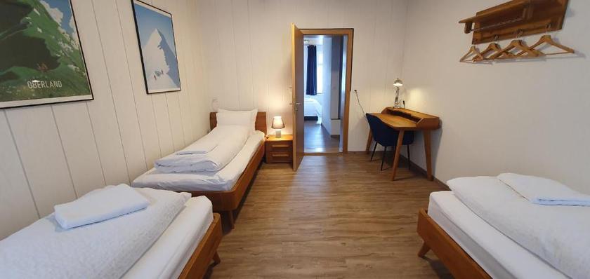 Imagen de la habitación del Hotel The Aarburg and Caf&eacute;. Foto 8