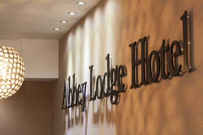 Imagen de los interiores del Hotel The Abbey Lodge. Foto 20