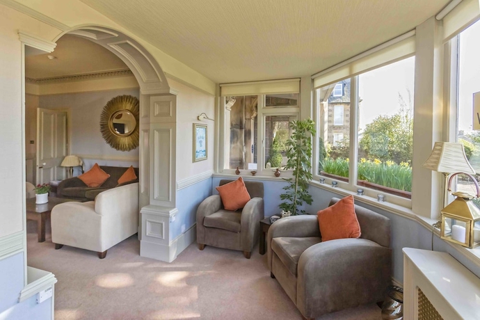 Imagen de los interiores del Hotel The Abbotsford. Foto 19