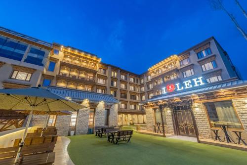 Imagen general del Hotel The Abduz. Foto 10