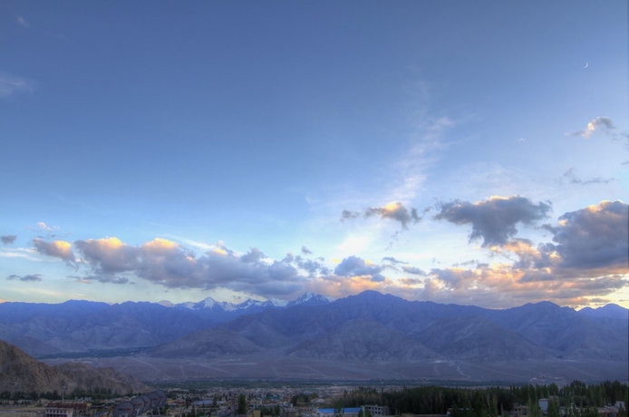 Imagen de la habitación del Hotel The Abduz Leh. Foto 15