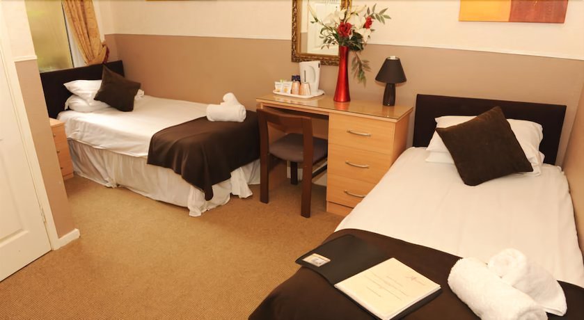 Imagen de la habitación del Hotel The Aberford. Foto 12