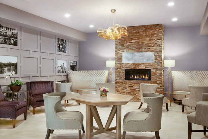 Imagen de los interiores del Hotel The Abernathy Of Clemson. Foto 12