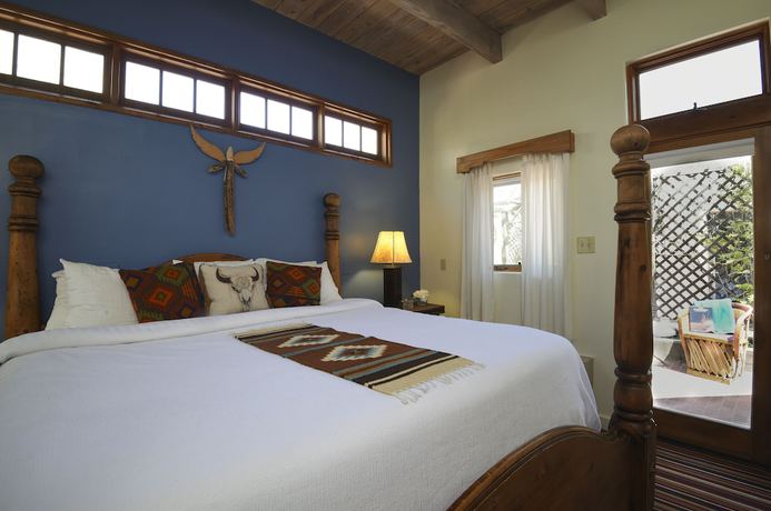 Imagen de la habitación del Hotel The Abiquiu Inn. Foto 9