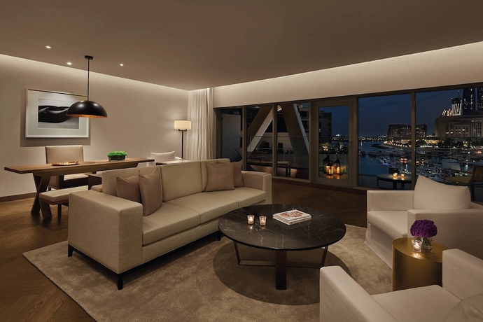 Imagen de la habitación del Hotel The Abu Dhabi Edition. Foto 18