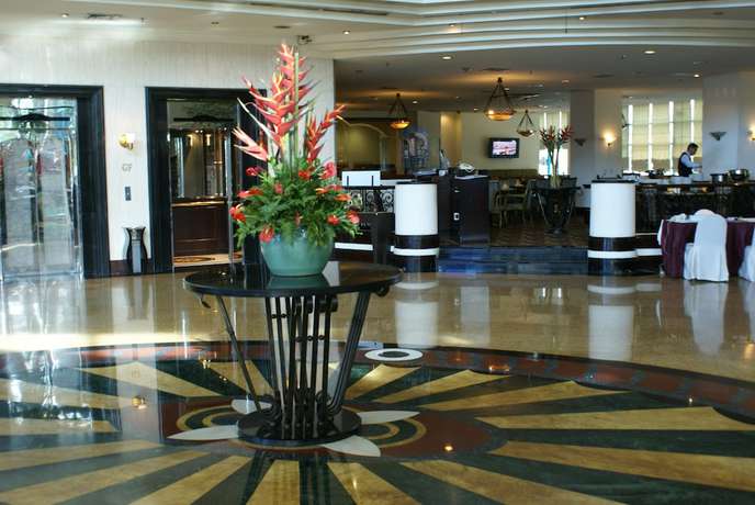 Imagen de los interiores del Hotel The Acacia Jakarta. Foto 17