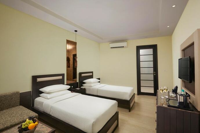 Imagen general del Hotel The Acacia Morjim. Foto 8