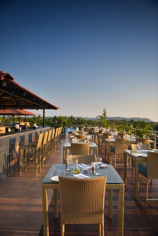 Imagen del bar/restaurante del Hotel The Acacia and Spa Goa. Foto 4