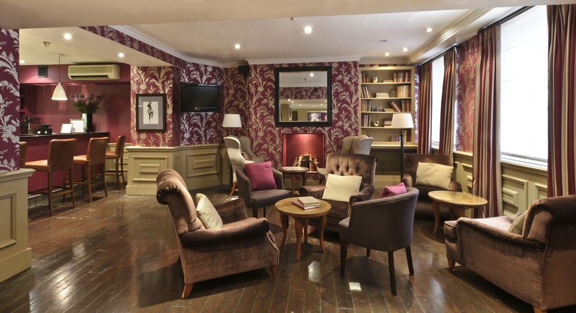 Imagen del bar/restaurante del Hotel The Academy - Small Luxury Hotels Of The World. Foto 2