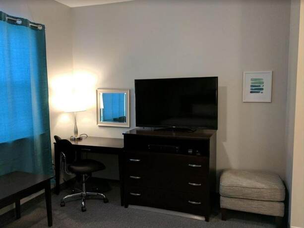 Imagen general del Hotel The Acorn Suites. Foto 4