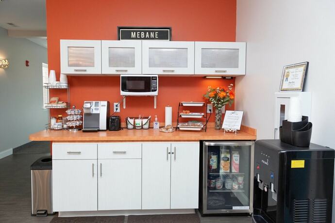 Imagen general del Hotel The Acorn Suites. Foto 12