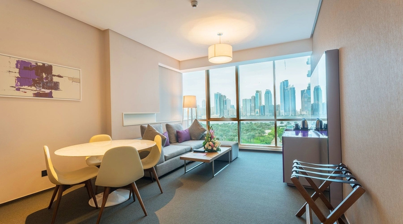 Imagen de los interiores del Hotel The Act Sharjah. Foto 14