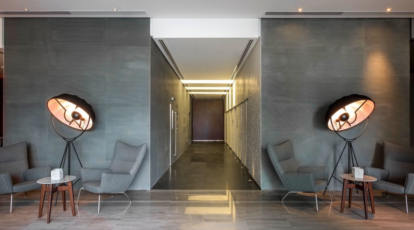 Imagen de los interiores del Hotel The Act Sharjah. Foto 16