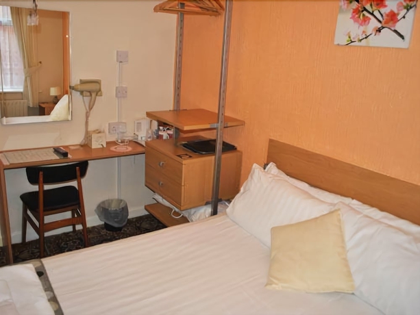 Imagen de la habitación del Hotel The Address. Foto 14