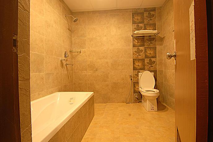 Imagen de la habitación del Hotel The Address Kathmandu. Foto 8