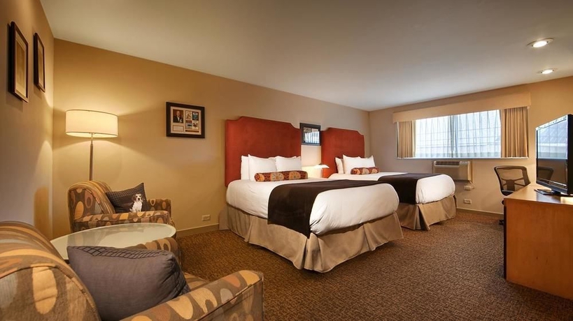 Imagen de la piscina del Hotel The Adler A Hollywood Hills. Foto 10