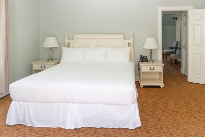 Imagen de la habitación del Hotel The Admiral\'s Inn Resort. Foto 4