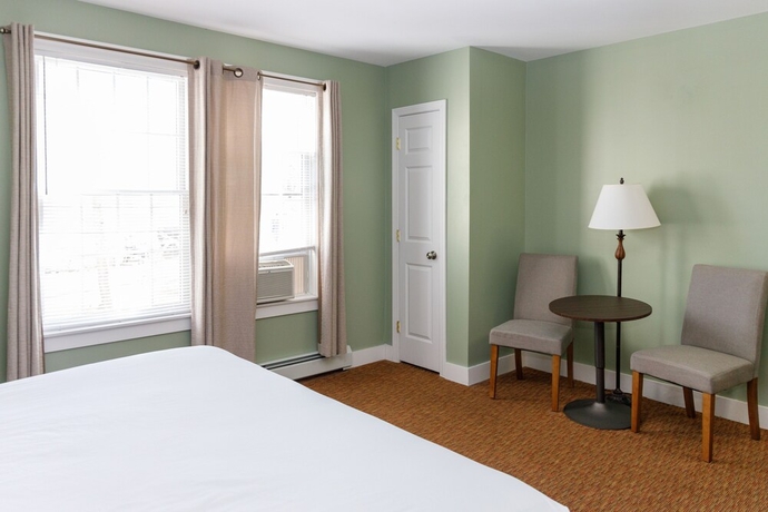 Imagen de la habitación del Hotel The Admiral\'s Inn Resort. Foto 8