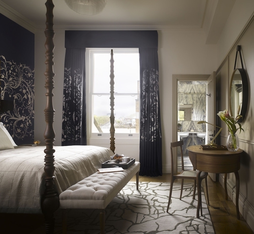 Imagen de la habitación del Hotel The Adria. Foto 10