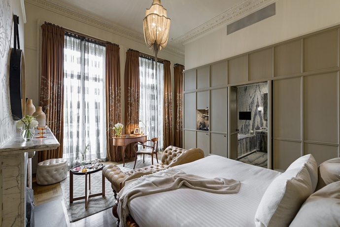 Imagen de la habitación del Hotel The Adria. Foto 12