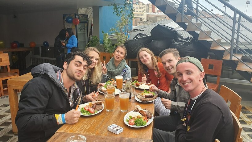 Imagen general del Hotel The Adventure Brew Hostel. Foto 3