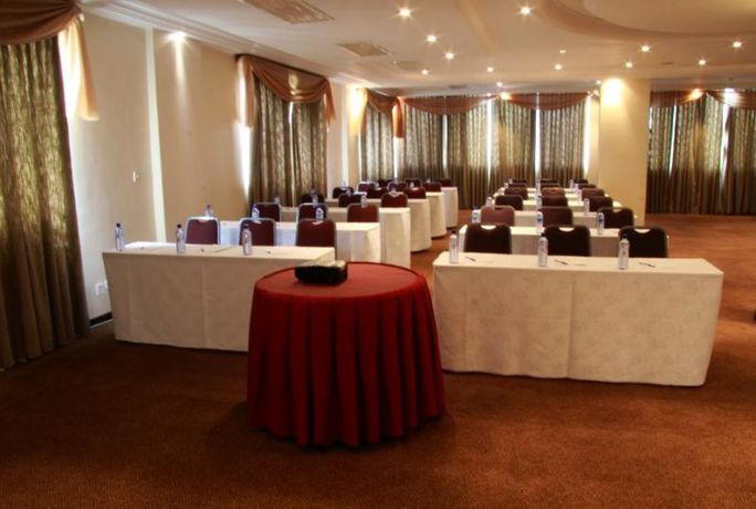 Imagen general del Hotel The African Regent. Foto 14