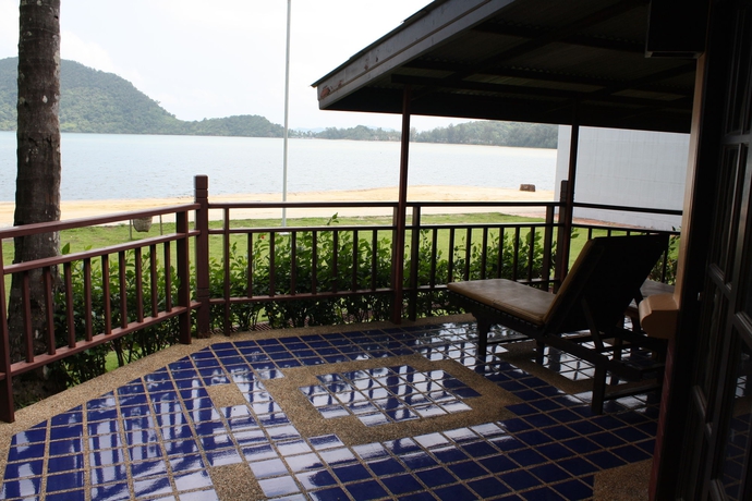 Imagen de los exteriores del Hotel The Aiyapura Koh Chang. Foto 6