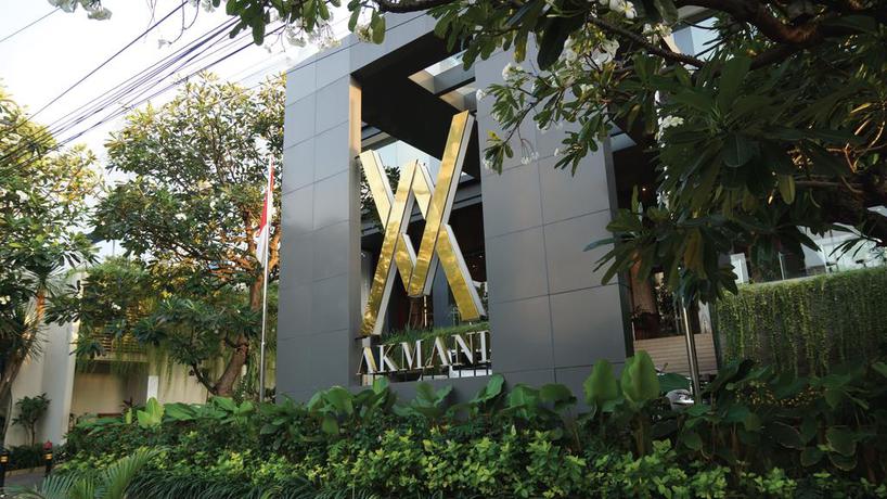 Imagen de los exteriores del Hotel The Akmani Jakarta. Foto 9