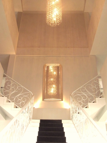 Imagen de los interiores del Hotel The Aknac. Foto 9
