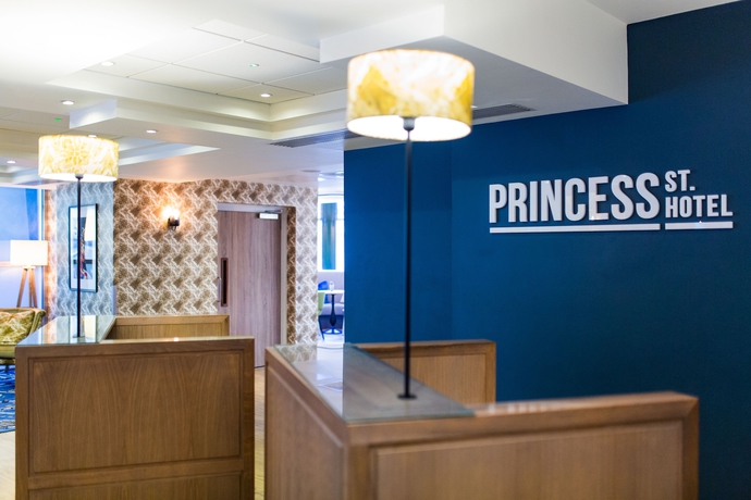 Imagen de los interiores del Hotel The Alan. Foto 19