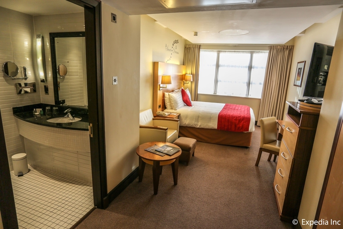 Imagen de la habitación del Hotel The Alan. Foto 15