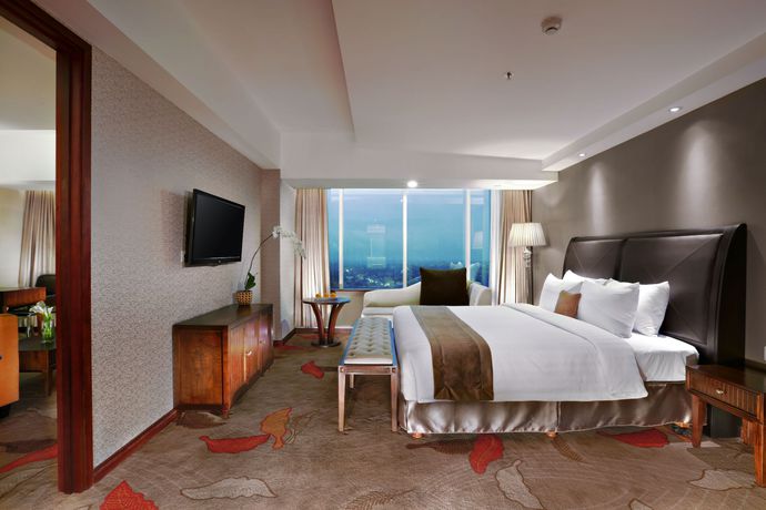 Imagen de la habitación del Hotel The Alana Yogyakarta Hotel and Convention Center. Foto 4