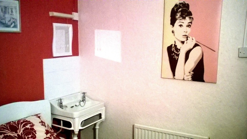 Imagen de la habitación del Hotel The Albert Near Winter Gardens. Foto 5