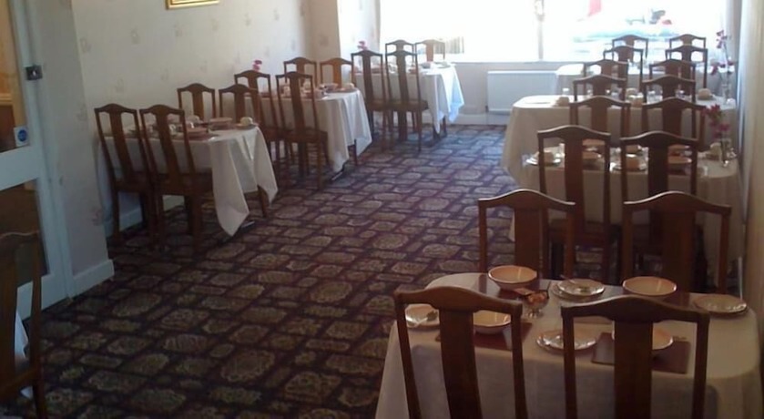 Imagen del bar/restaurante del Hotel The Albert Near Winter Gardens. Foto 3
