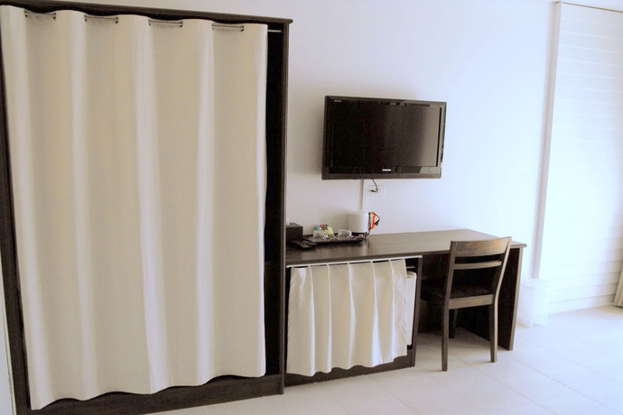 Imagen de la habitación del Hotel The Album Loft At Nanai. Foto 5