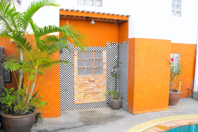 Imagen general del Hotel The Album Loft At Nanai. Foto 3