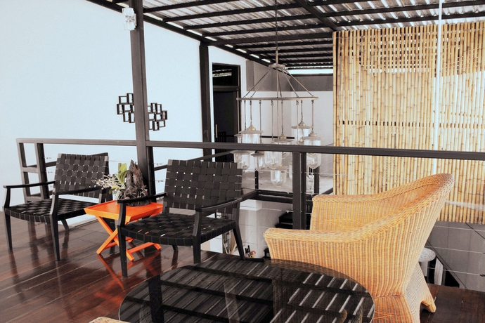 Imagen de los interiores del Hotel The Album Loft At Nanai. Foto 14