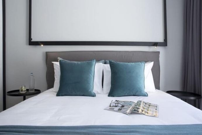 Imagen de la habitación del Hotel The Alex Monte Kastella. Foto 6