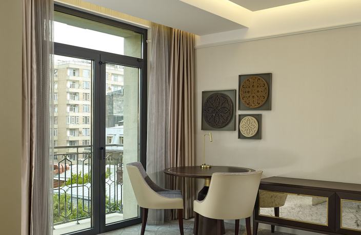 Imagen de la habitación del Hotel The Alexander, A Luxury Collection, Yerevan. Foto 16